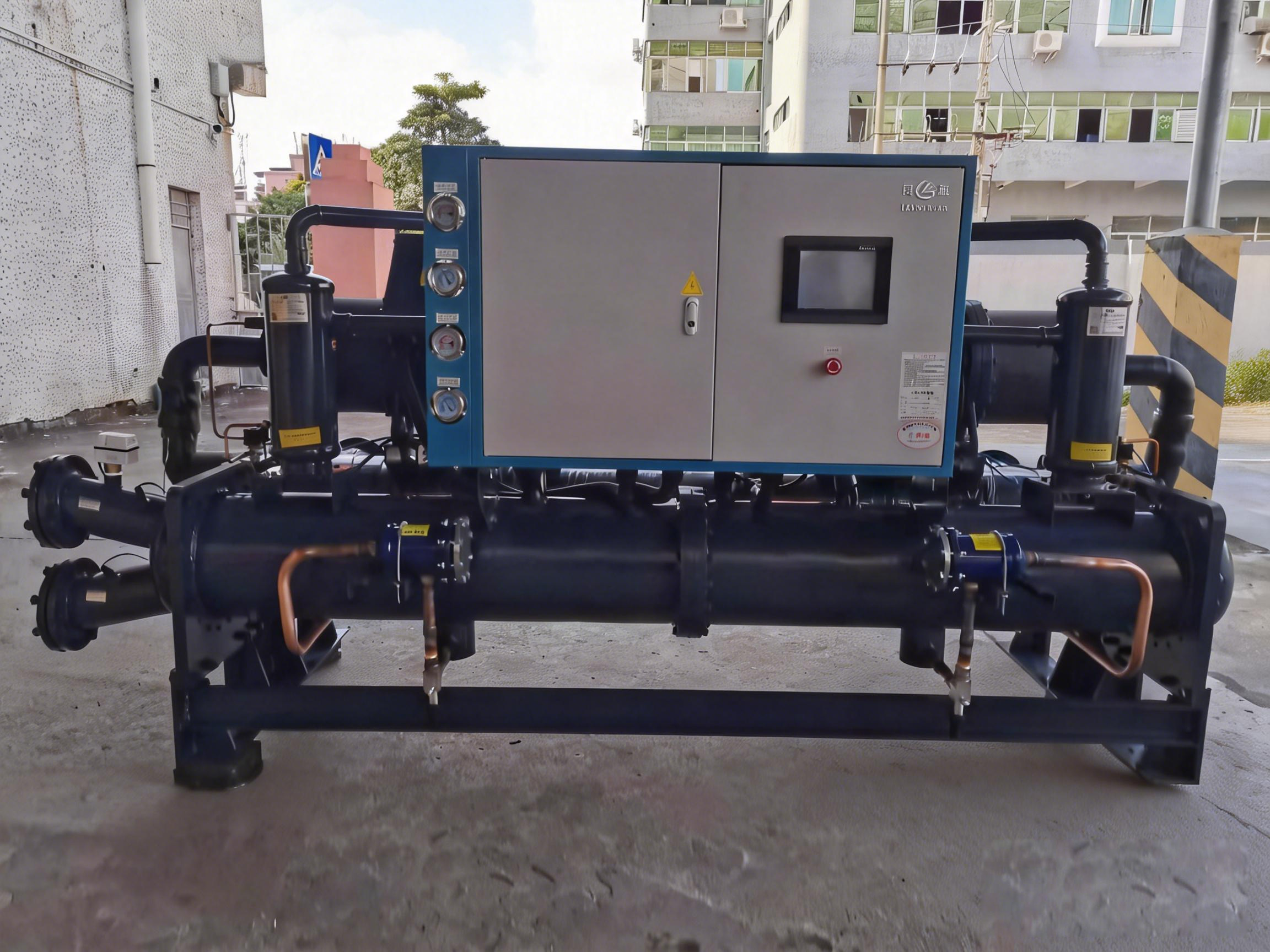 双机头低温型螺杆式冷水机组