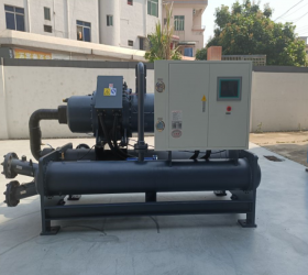 水冷螺杆式冷水机组